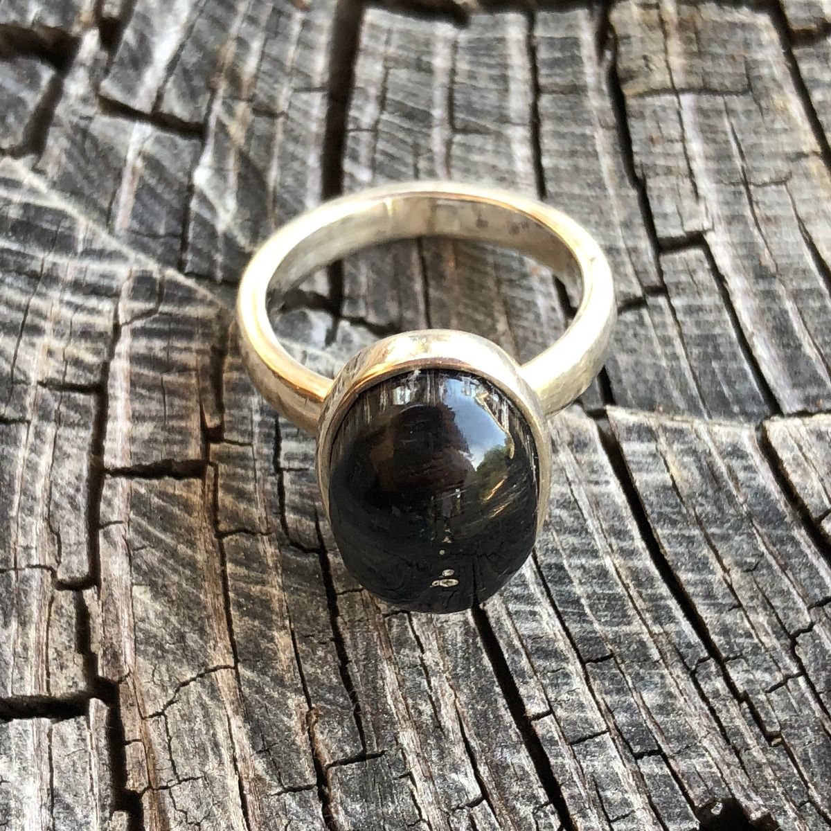 Anillo perla cuerno sarrio